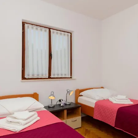 Villa Ivka-omis By Guide *
